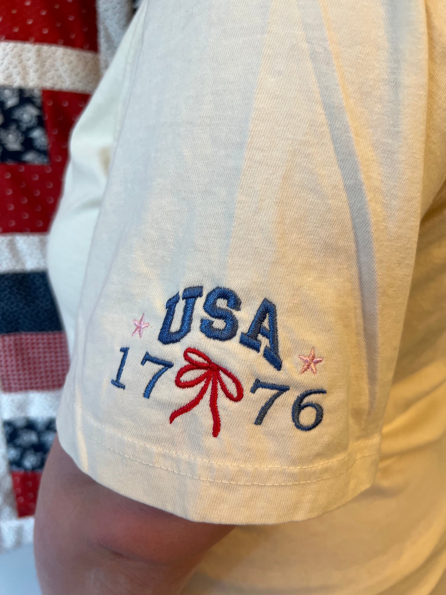 Floral Embroidered Flag with left sleeve USA embroidery T-shirt
